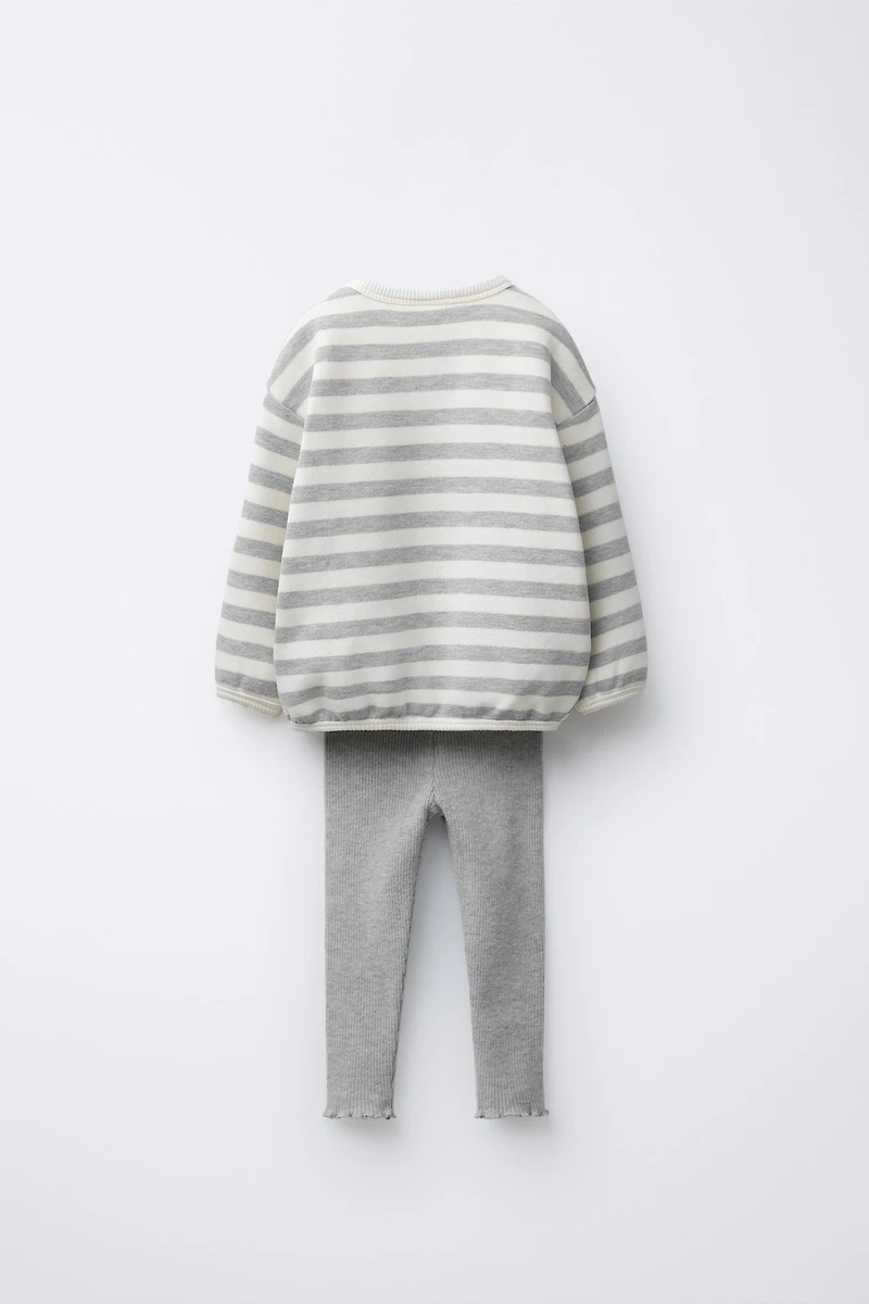 ENSEMBLE SWEAT À RAYURES ET LEGGING DOUX AU TOUCHER