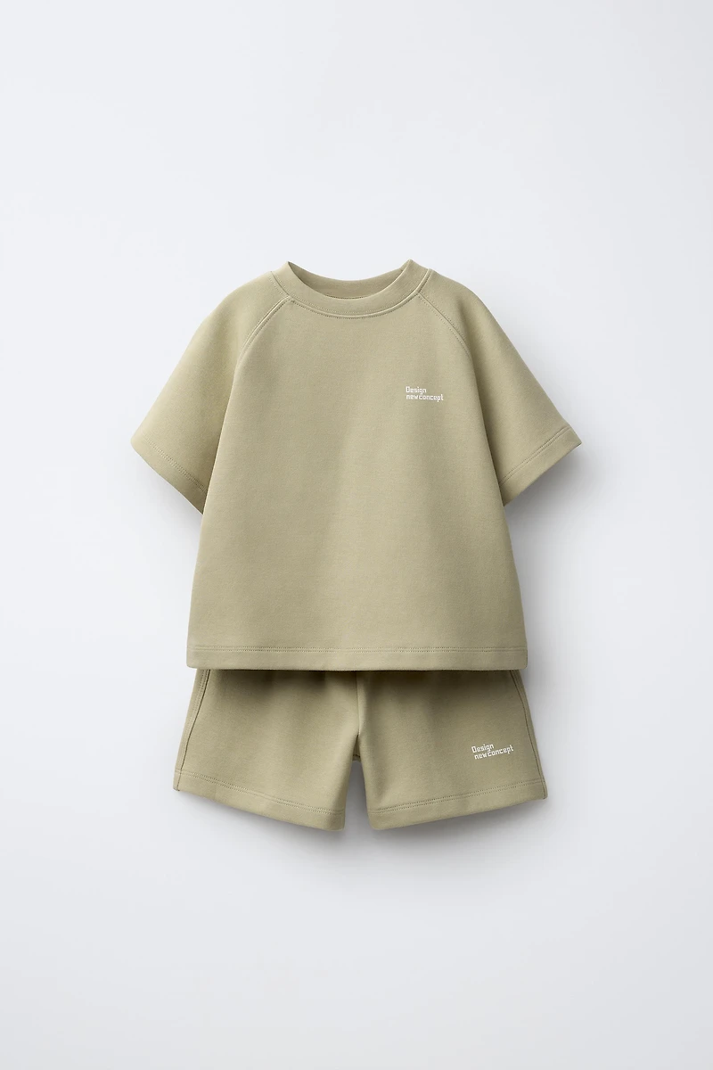 INTERLOCK T-SHIRT AND SHORTS JOGGING SET