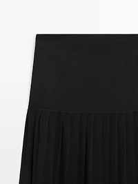 Midi skirt with box pleats