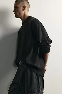 SOFT RELAXED FIT JUMPER