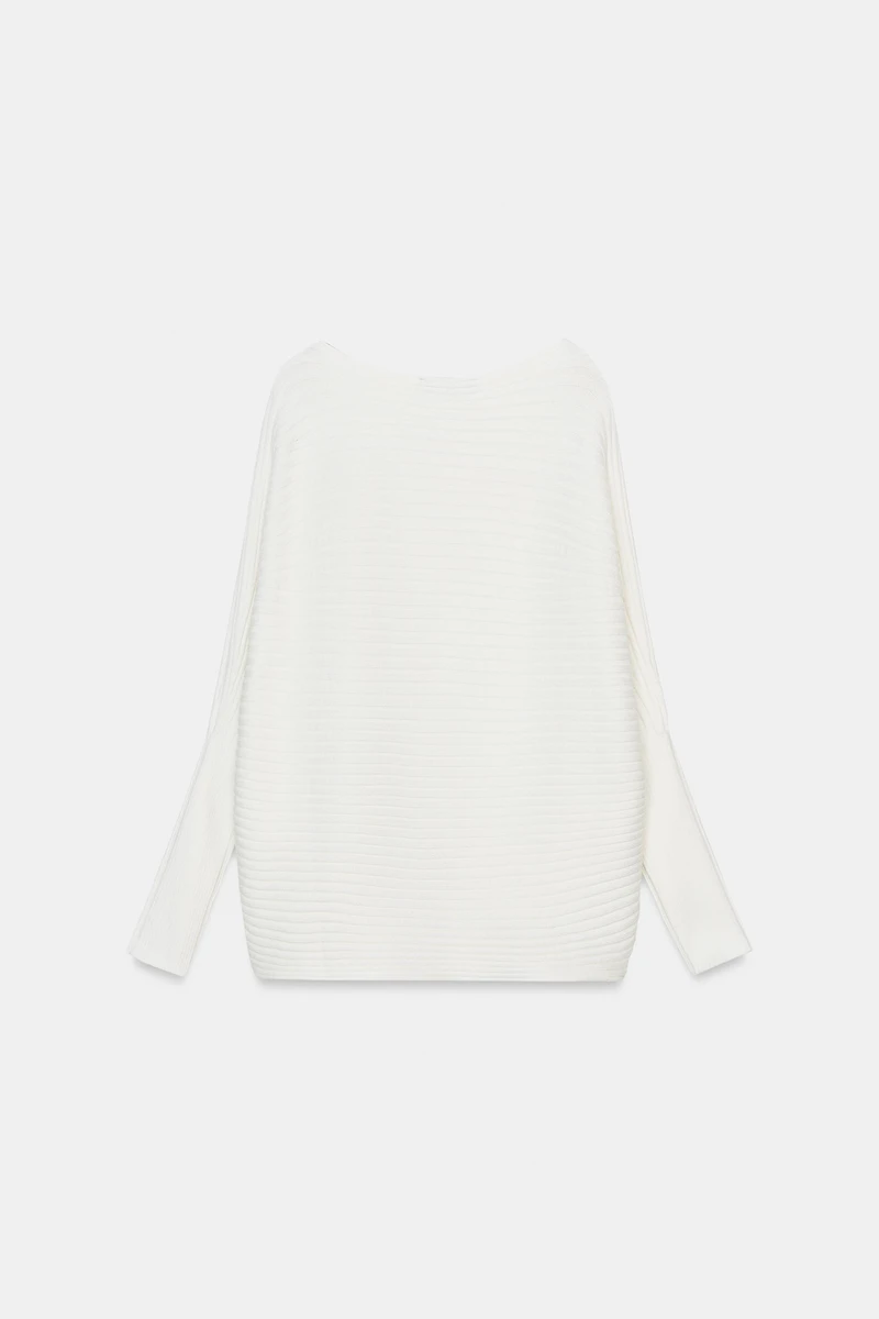 PULL EN MAILLE STRUCTURÉ À VOLUME