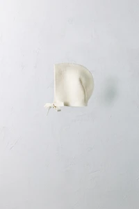 0-12 MONTHS/ 100% CASHMERE BONNET LIMITED EDITION