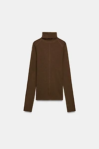 PULL EN MAILLE À COL MONTANT AVEC LAINE