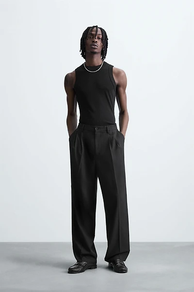 FLOWY PLEATED WIDE FIT PANTS