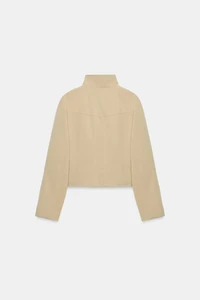 HIGH-COLLAR POCKET JACKET