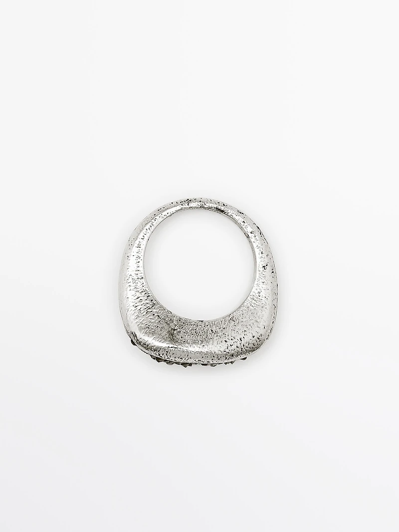 Bague irrégulière brillante