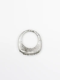 Bague irrégulière brillante