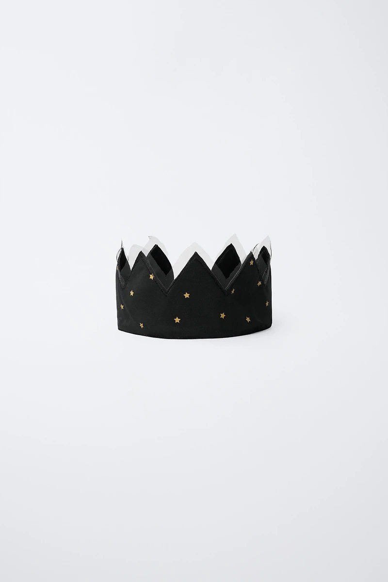 STAR TULLE CROWN