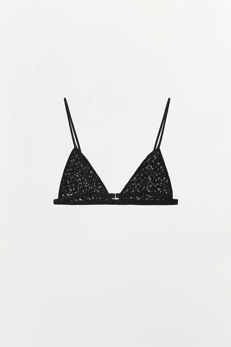 STRUCTURE TRIANGLE BRA
