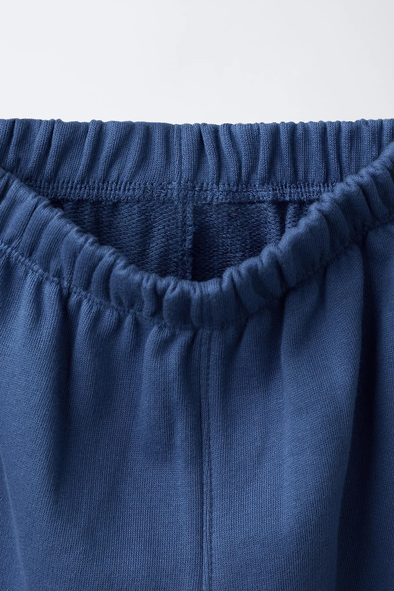 ENSEMBLE DE JOGGING SWEAT-SHIRT ET PANTALON JOGGER ÉTIQUETTE