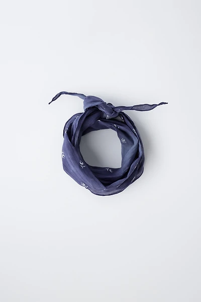 WRINKLED EFFECT FLORAL BANDANA
