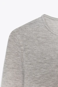 THREE-QUARTER SLEEVE T-SHIRT