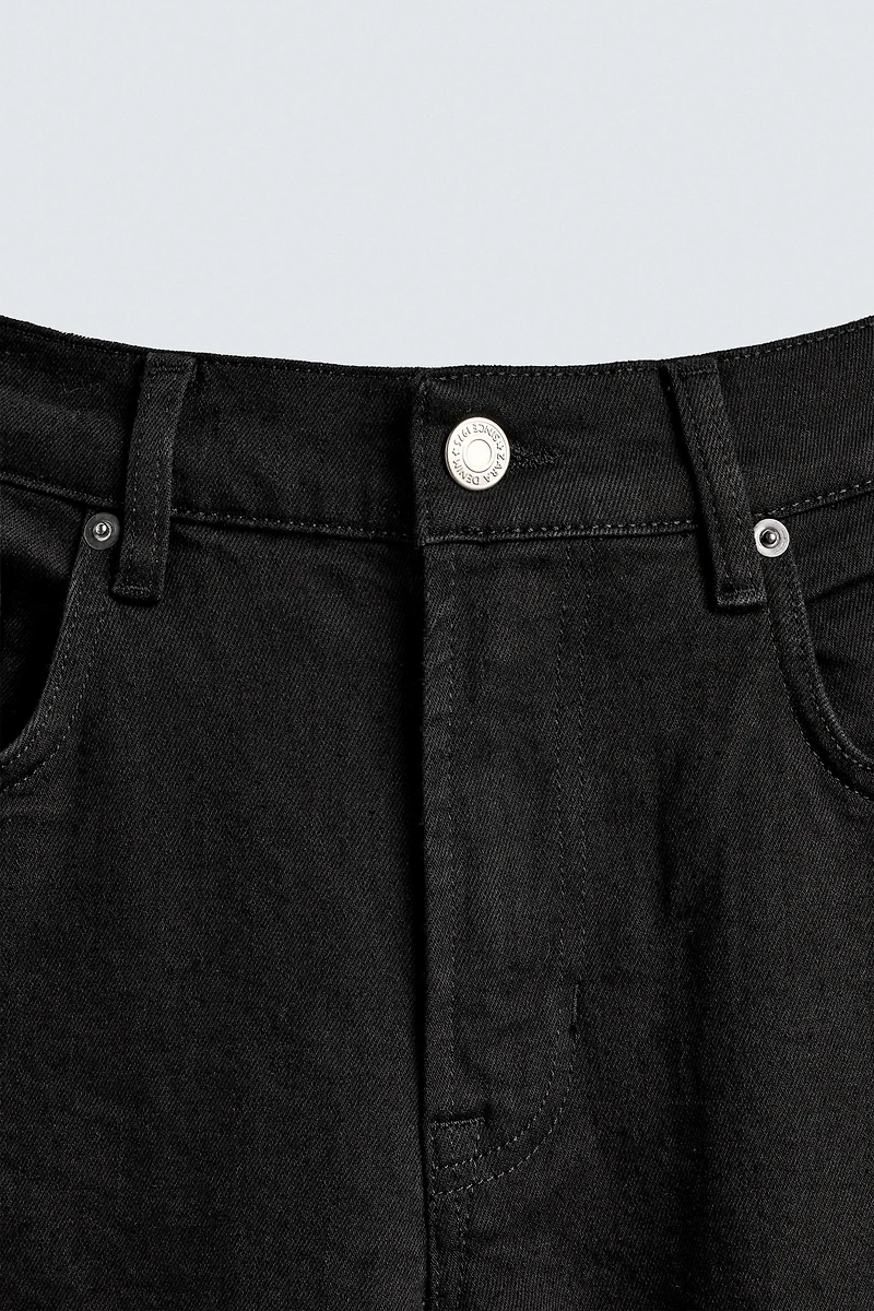 SLIM FIT JEANS