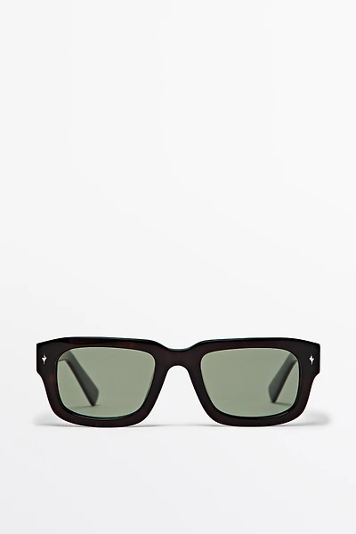 Rectangular sunglasses