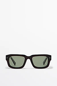 Rectangular sunglasses