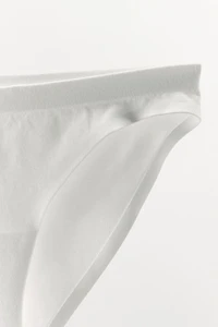 CULOTTE SANS COUTURES