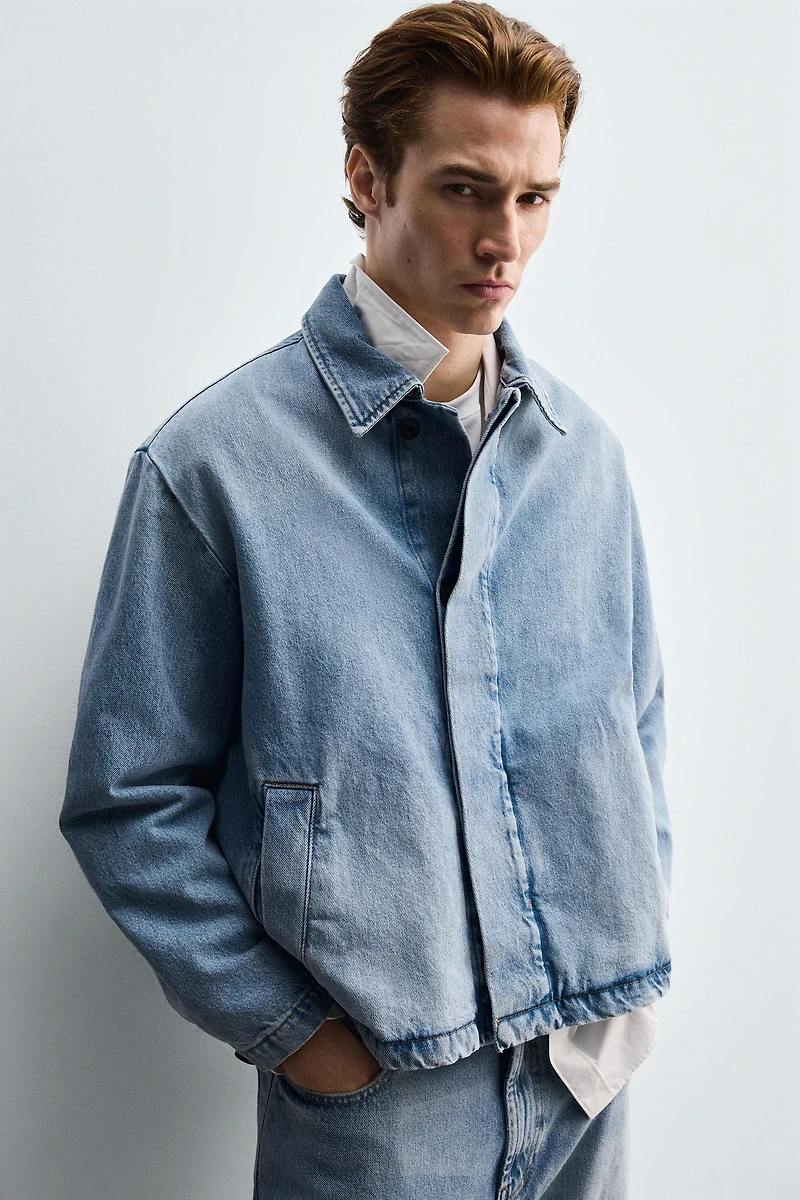 VESTE EN JEAN DÉLAVÉE