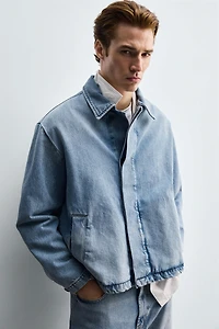 VESTE EN JEAN DÉLAVÉE