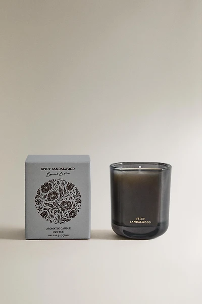 (220 G) BOUGIE PARFUMÉE SPICY SANDALWOOD
