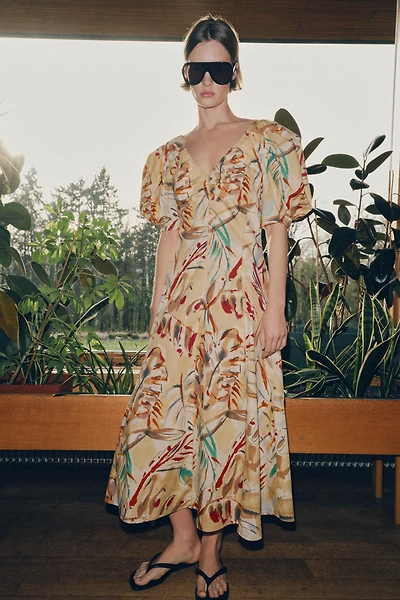 ROBE MI-LONGUE IMPRIMÉE À MANCHES BOUFFANTES