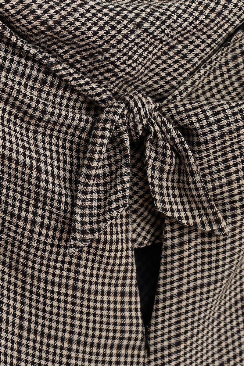 ROBE À CARREAUX PLIS PLATS LIMITED EDITION