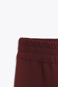 WIDE-LEG PANTS WITH CONTRAST STITCHING