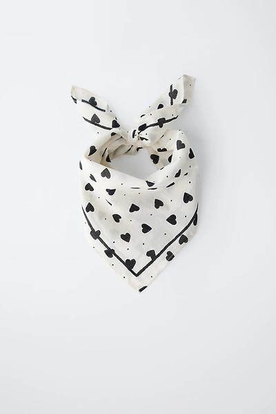 HEART AND POLKA DOT PRINT SQUARE BANDANA