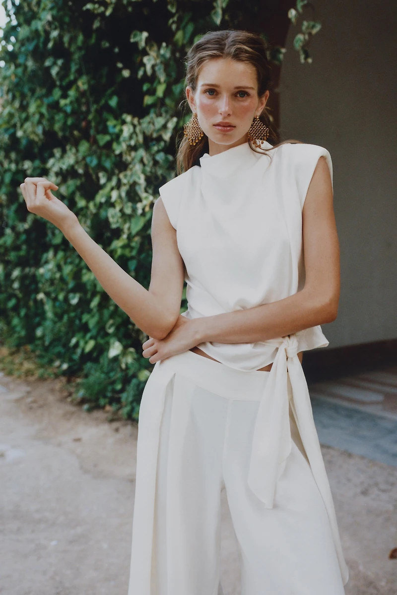 SATIN EFFECT SHOULDER PAD KNOT TOP