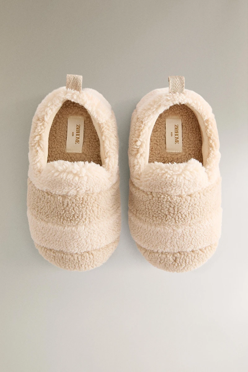 CHILDREN'S FAUX SHEARLING SLIPPERS