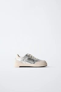 METALLIC SNEAKERS