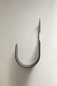 GARDEN HOSE HOLDER