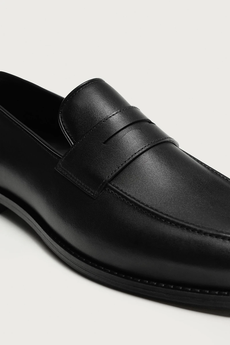 LEATHER PENNY LOAFERS