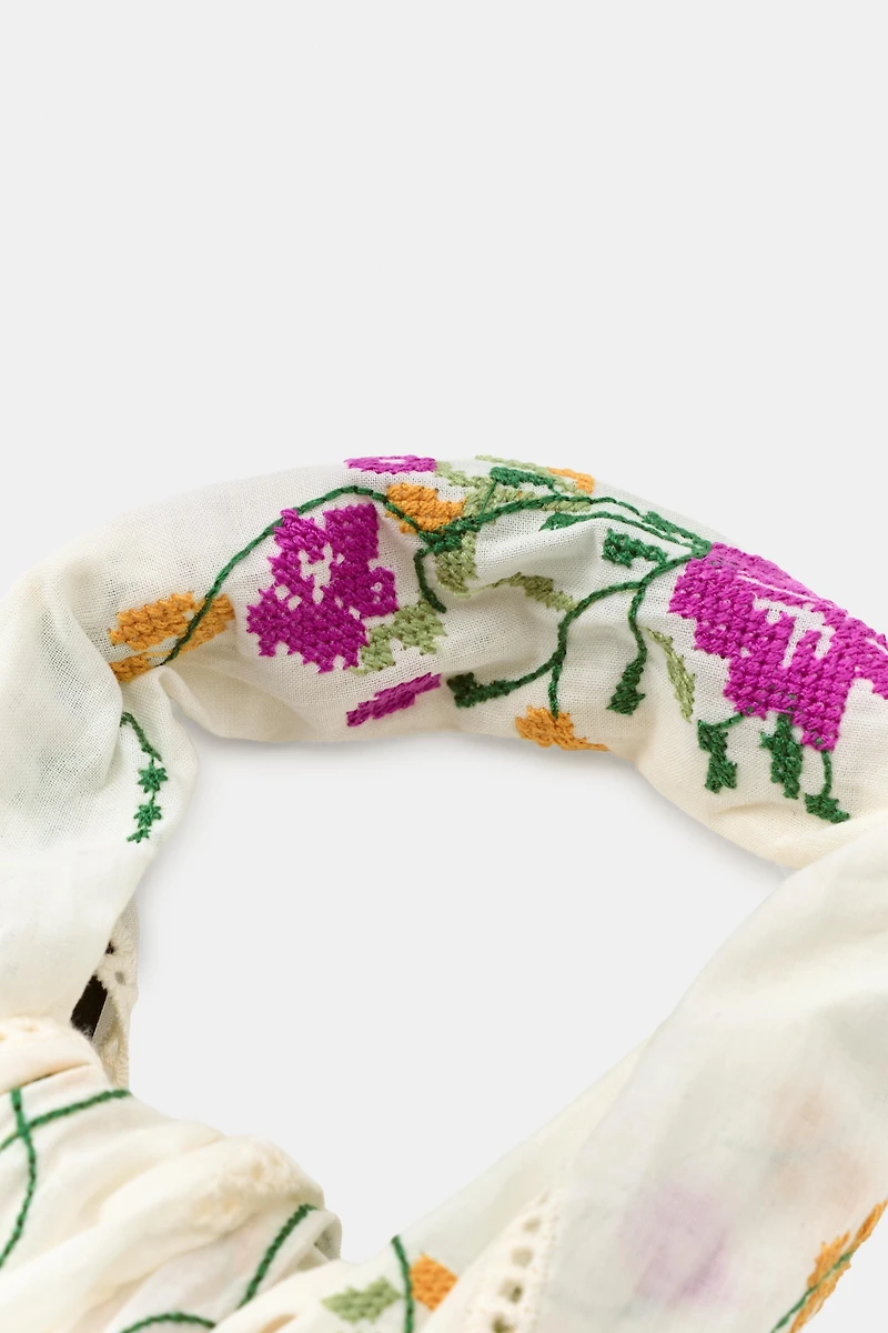EMBROIDERED FLORAL BANDANA SCARF