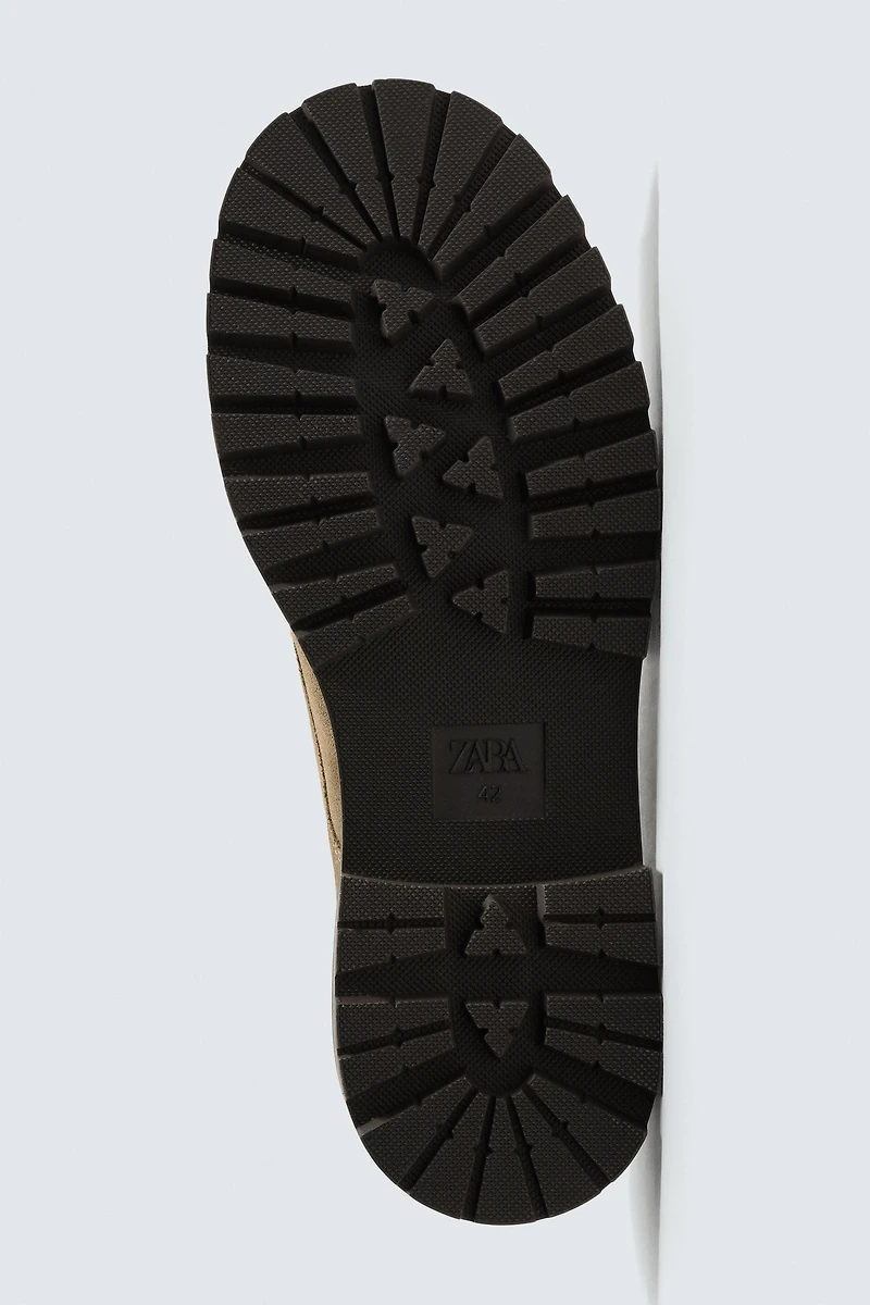 LEATHER SHOES