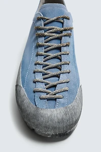 LEATHER SNEAKERS WITH VIBRAM® SOLE AARON LEVINE X ZARA