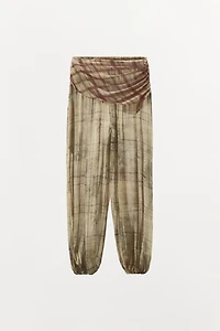SCARF PRINT PANTS