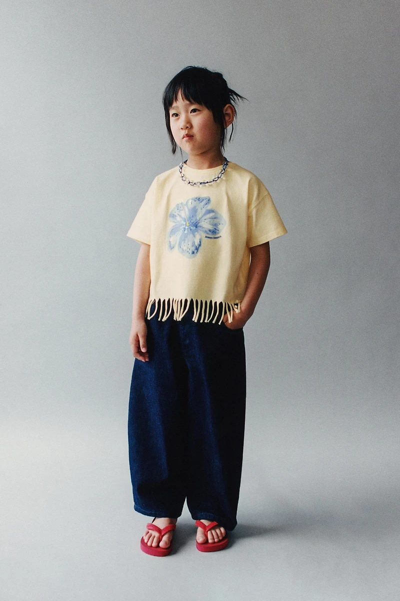 FRINGE FLOWER SEQUIN T-SHIRT
