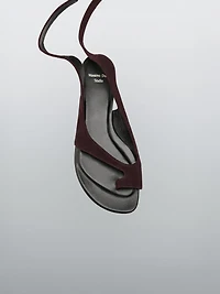 Flat toe divider sandals - STUDIO