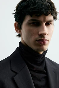 PINSTRIPE SUIT BLAZER