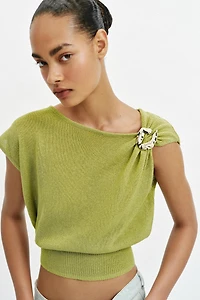 TOP EN MAILLE AVEC FINITIONS