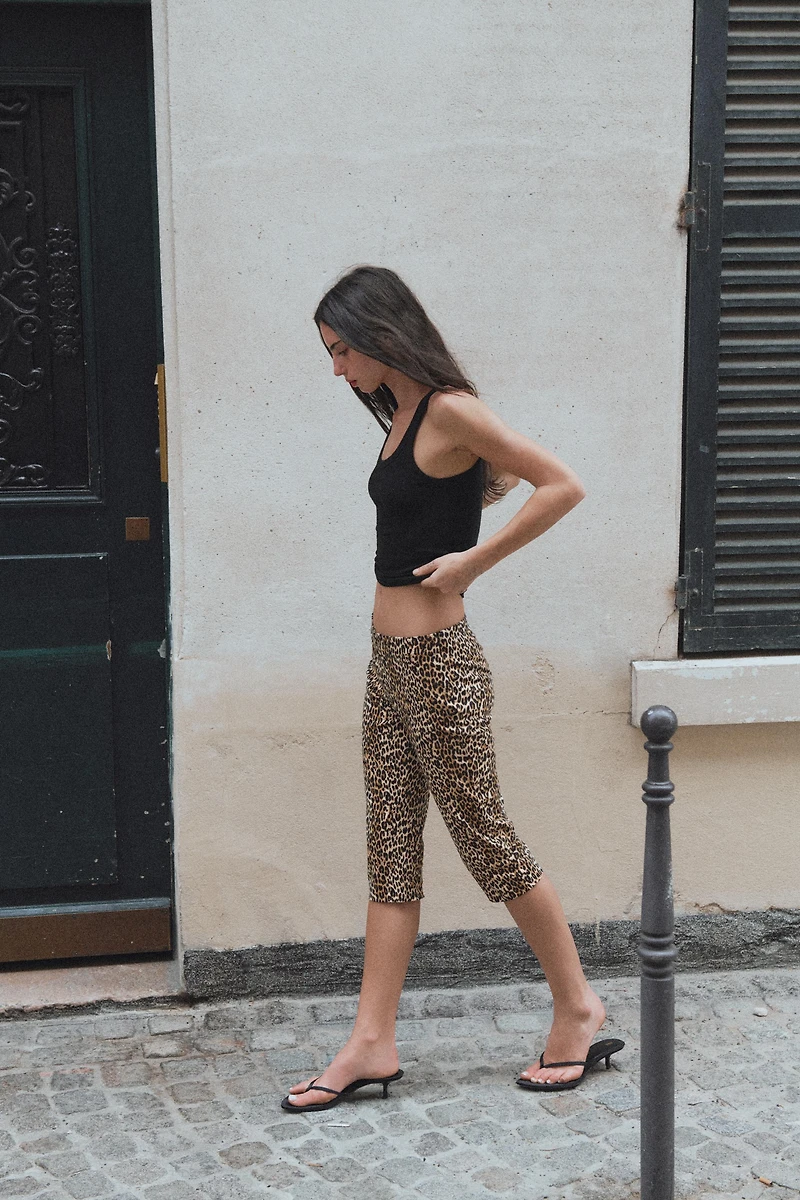 PANTALON CAPRI À IMPRIMÉ ANIMALIER