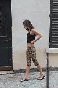 PANTALON CAPRI À IMPRIMÉ ANIMALIER