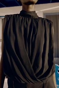 DRAPED BALLOON TOP
