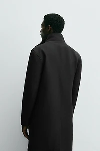 REMOVABLE COLLAR COAT