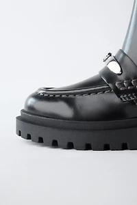 BOTTES DÉTAIL CŒUR