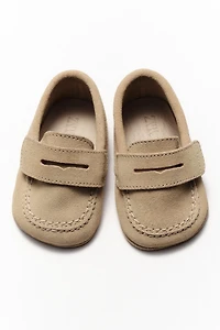 LEATHER MOCCASINS