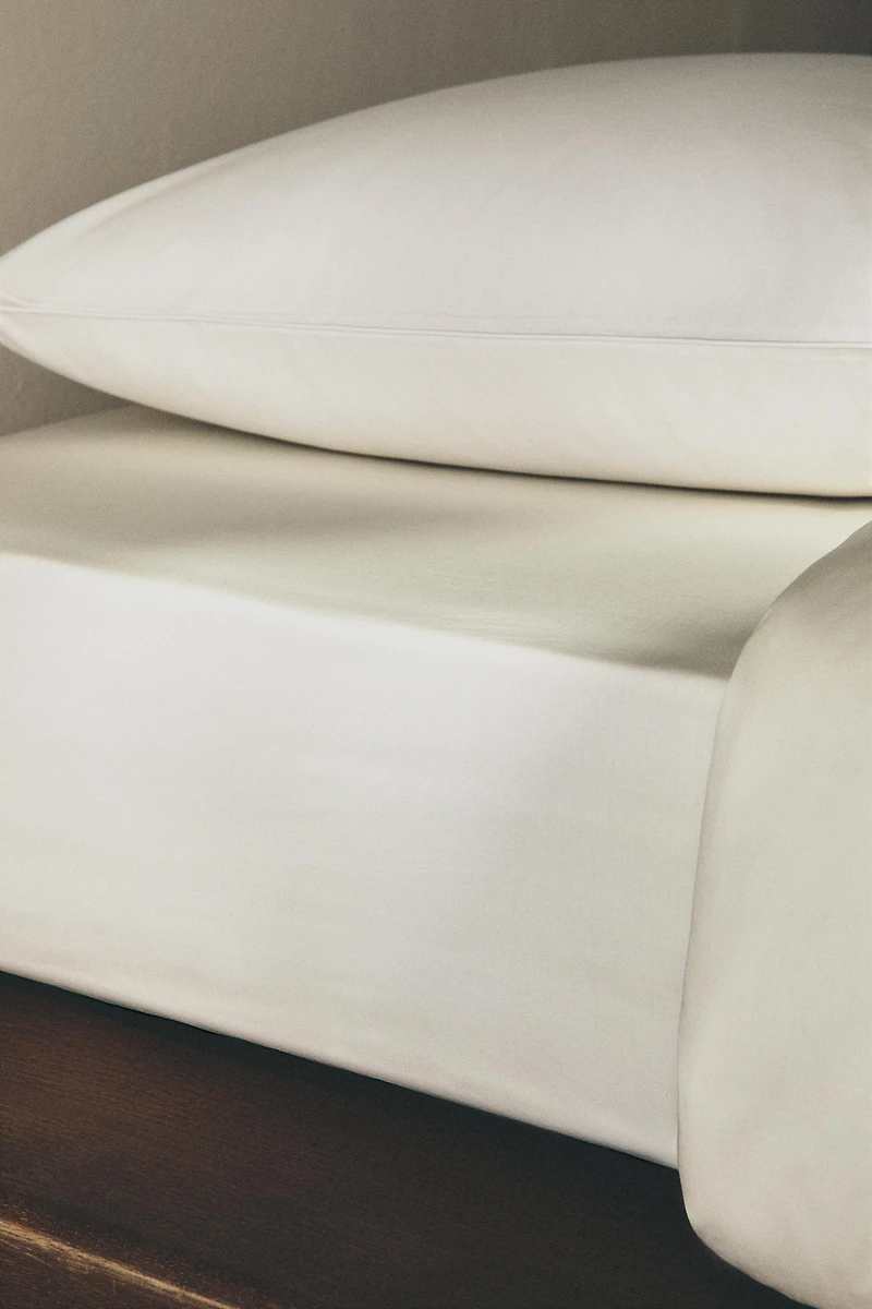 PERCALE FITTED SHEET | 11.8" THICK (200 THREAD COUNT)