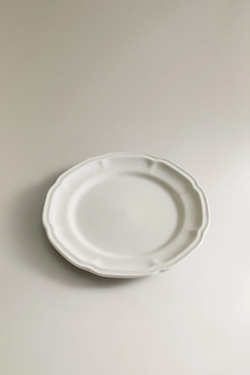 PORCELAIN DESSERT PLATE