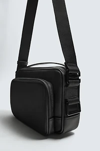 TEXTURED CROSSBODY BAG