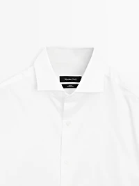 Slim fit cotton shirt with double cuffs